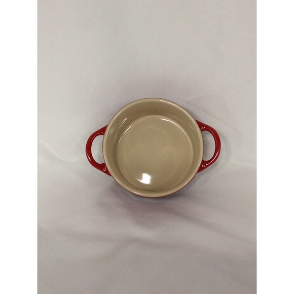 NIB Le Creuset Stoneware Petite Round Casserole Mini Cocotte Cerise Holly 8oz - Picture 3 of 10